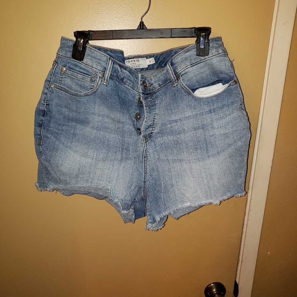 Torrid size 18 high waisted denim cutoff shorts